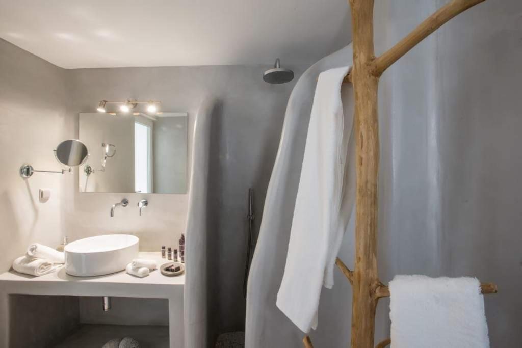 Jonaz Rooms & Suites Mykonos Town Екстер'єр фото