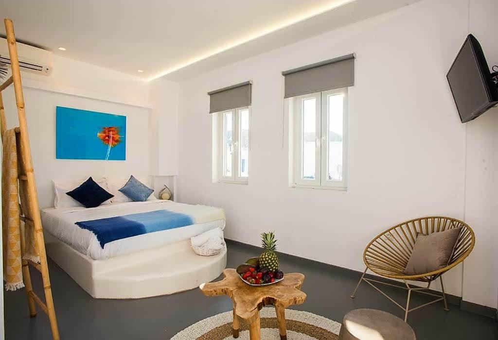 Jonaz Rooms & Suites Mykonos Town Екстер'єр фото
