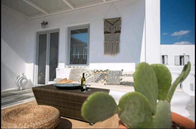 Jonaz Rooms & Suites Mykonos Town Екстер'єр фото
