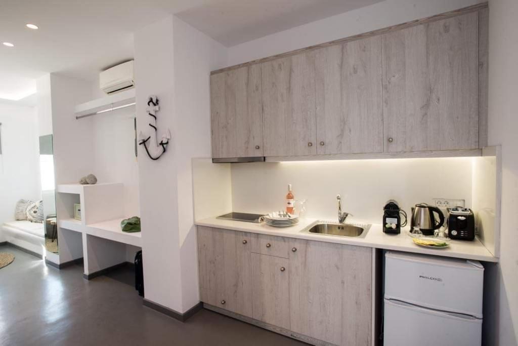 Jonaz Rooms & Suites Mykonos Town Екстер'єр фото